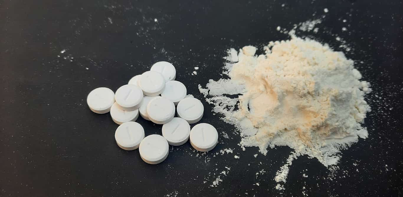 Pure-heroin-pills-and-powder.jpg